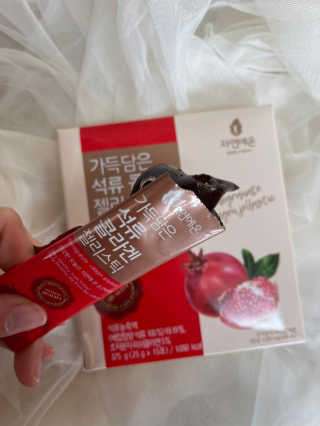 자연에온 가득담은 석류 콜라겐 젤리스틱 2BOX — 5점을 준 리뷰어가 2020년 11월 올린 사용 사진