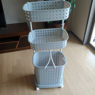 바네스데코 다용도 이동식 3단 리빙 트롤리 그레이 — 5점을 준 리뷰어가 2020년 4월 올린 사용 사진