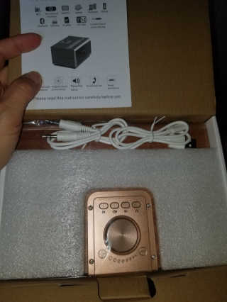 SEVIZ GOLD20W 레트로 블루투스 스피커 — 5점을 준 리뷰어가 2020년 7월 올린 사용 사진