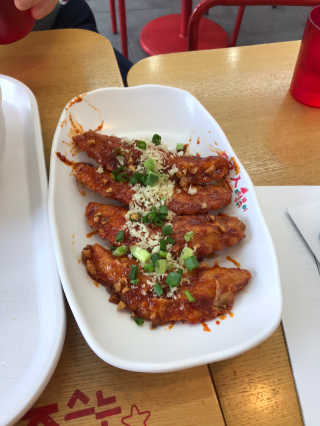 죠스떡볶이 [죠스푸드] 짜빠떡볶이+떡또그+범벅만두 신메뉴 3종 — 5점을 준 리뷰어가 2020년 5월 올린 사용 사진