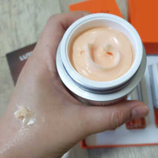 메디페르 [ 1+1 ] 루테인앰플세트 1개 + 루테인크림 50ml 1개 — 5점을 준 리뷰어가 2020년 11월 올린 사용 사진