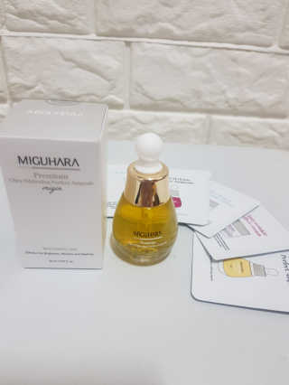 미구하라 프리미엄 울트라 화이트닝 퍼펙트 앰플 오리진  20ml — 5점을 준 리뷰어가 2020년 4월 올린 사용 사진
