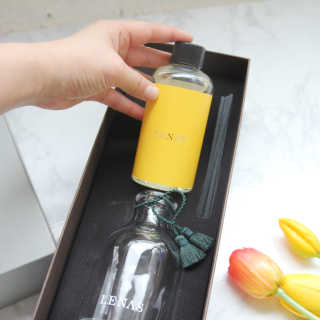 레나스 프리미엄 아로마 디퓨저 200ml  [1SET] — 4.5점을 준 리뷰어가 2020년 5월 올린 사용 사진