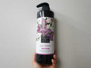 르퀼라야 스칼프 샴푸 810ml [가드니아/포레스트] — 5점을 준 리뷰어가 2020년 7월 올린 사용 사진
