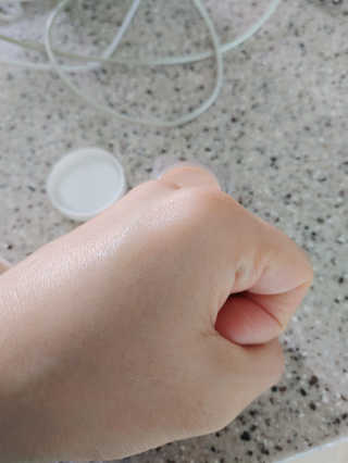 셀프코딩 밀키웨이 스프레드 글리터 밤 — 5점을 준 리뷰어가 2020년 7월 올린 사용 사진