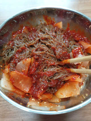 [해주냉면] 신천맛집 매운 비빔냉면 2인분 + 무절임 — 2점을 준 리뷰어가 2020년 5월 올린 사용 사진