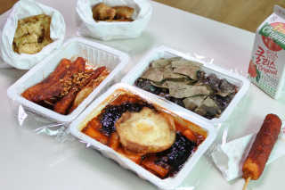 죠스떡볶이 [죠스푸드] 짜빠떡볶이+떡또그+범벅만두 신메뉴 3종 — 5점을 준 리뷰어가 2020년 5월 올린 사용 사진