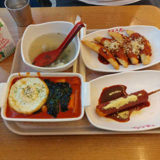 죠스떡볶이 [죠스푸드] 짜빠떡볶이+떡또그+범벅만두 신메뉴 3종 — 4점을 준 리뷰어가 2020년 4월 올린 사용 사진