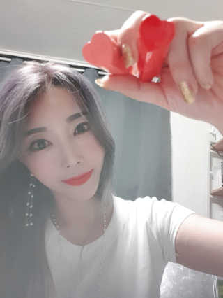 [블랙루즈] 컬러 락 하트 틴트 1+1 — 5점을 준 리뷰어가 2020년 7월 올린 사용 사진