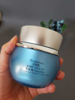 네이처컬렉션 수려한 효비담 수분샘 크림 75ml — 5점을 준 리뷰어가 2020년 4월 올린 사용 사진