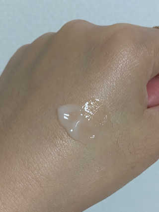 La Theorie Hydrating Ingredients | 하이드레이팅 인그레이디언츠 — 4.5점을 준 리뷰어가 2020년 5월 올린 사용 사진