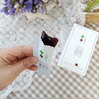 유유네이처 머빈스 젤리 레드비트 콜라겐 — 5점을 준 리뷰어가 2020년 8월 올린 사용 사진