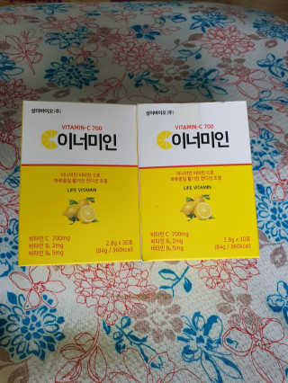 이너미인 VITAMIN-C 700 — 5점을 준 리뷰어가 2020년 9월 올린 사용 사진