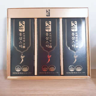헬스업_천명진프리미엄홍삼스틱_10ml x 30포 — 5점을 준 리뷰어가 2020년 10월 올린 사용 사진