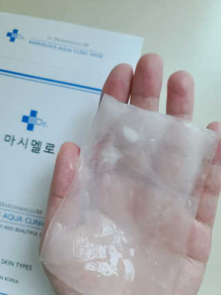 닥터마시멜로 닥터마스멜로 마블러스 아쿠아 클리닉 마스크 — 5점을 준 리뷰어가 2020년 8월 올린 사용 사진