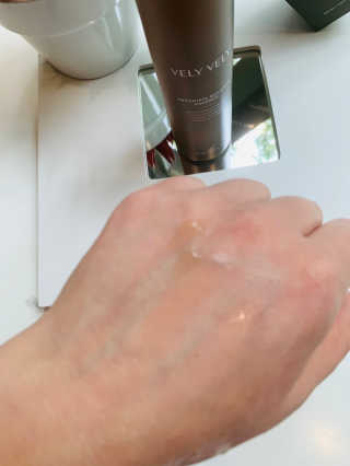 VELY VELY Artemisia Balance Essence — 4점을 준 리뷰어가 2020년 7월 올린 사용 사진