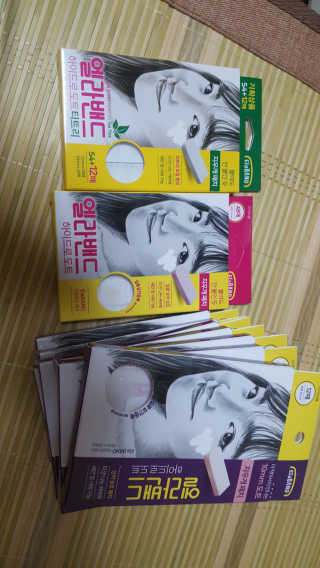 엘라밴드 하이드로 도트 스팟패치 12mm, 10mm, 티트리 — 5점을 준 리뷰어가 2020년 9월 올린 사용 사진