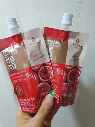 자연에온 유기농 석류 착즙 100mL 10개입 2BOX — 5점을 준 리뷰어가 2020년 11월 올린 사용 사진