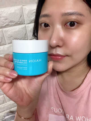 바르는콜라겐 하이온 제주바다보배 슬리핑마스크 100mL — 5점을 준 리뷰어가 2020년 6월 올린 사용 사진