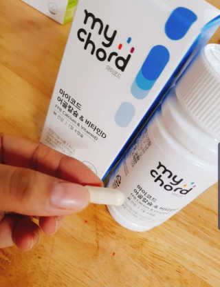 JW중외제약 마이코드 어골칼슘 비타민D — 5점을 준 리뷰어가 2020년 8월 올린 사용 사진