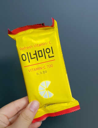 이너미인 VITAMIN-C 700 — 5점을 준 리뷰어가 2020년 10월 올린 사용 사진
