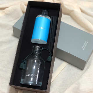 레나스 프리미엄 아로마 디퓨저 200ml  [1SET] — 4.5점을 준 리뷰어가 2020년 9월 올린 사용 사진
