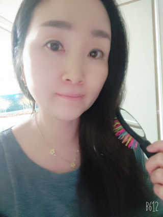 아이캔디 레인보우 볼륨S  브러쉬 미디엄 블랙 — 5점을 준 리뷰어가 2020년 12월 올린 사용 사진