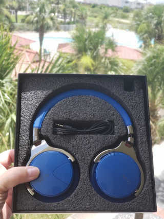 SEVIZ Bluetooth Headphones 10 3color — 5점을 준 리뷰어가 2020년 6월 올린 사용 사진