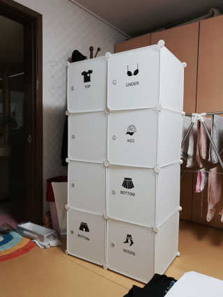 바네스데코 DIY 조립식 스티커  8칸 수납장 옷장 수납박스 정리함 — 3.5점을 준 리뷰어가 2020년 5월 올린 사용 사진