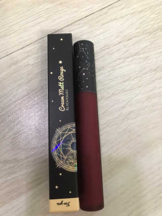 [블랙루즈] 크림 마뜨 루즈 시즌1 택1+랜덤1 — 5점을 준 리뷰어가 2020년 4월 올린 사용 사진