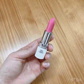 꼬메맘마 네이처 달리아핑크 립컬러 — 5점을 준 리뷰어가 2020년 4월 올린 사용 사진