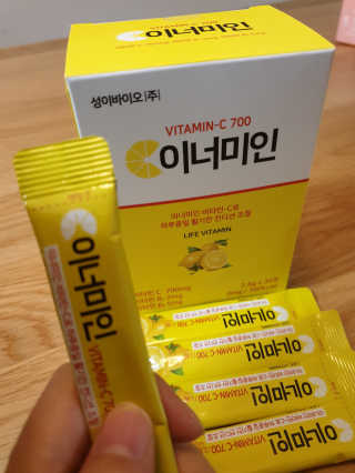 이너미인 VITAMIN-C 700 — 5점을 준 리뷰어가 2020년 9월 올린 사용 사진