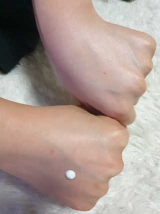 다슈코리아 다슈 맨즈 비타 붐 톤업 크림 — 5점을 준 리뷰어가 2020년 4월 올린 사용 사진