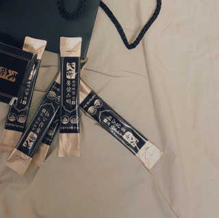 헬스업_천명진프리미엄홍삼스틱_10ml x 30포 — 5점을 준 리뷰어가 2020년 7월 올린 사용 사진