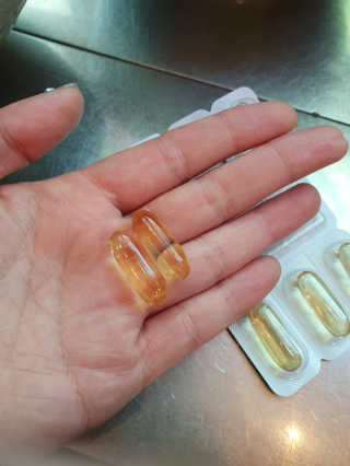 JW중외제약 마이코드 알티지 오메가3 1000 mg — 5점을 준 리뷰어가 2020년 10월 올린 사용 사진