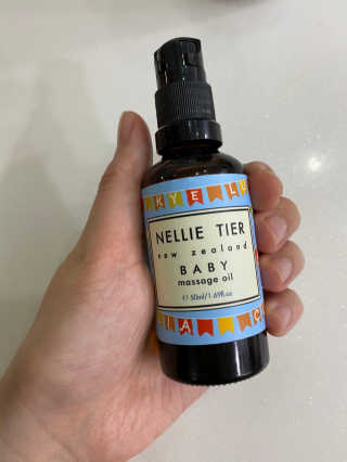 넬리티어 뉴질랜드 아기 마사지오일 50ml — 5점을 준 리뷰어가 2020년 4월 올린 사용 사진