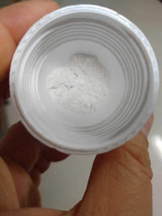 친환경 과일세정제 그린그램 칼슘파우더 1통 150g — 5점을 준 리뷰어가 2020년 6월 올린 사용 사진