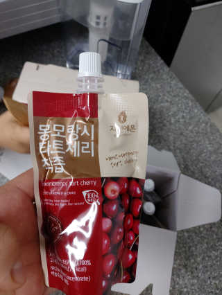 자연에온 몽모랑시 타트체리 착즙 100mL 10개입 2BOX — 5점을 준 리뷰어가 2020년 10월 올린 사용 사진