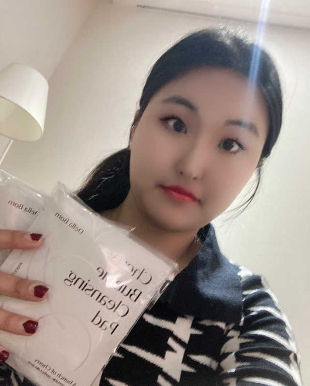 델라본 체리 버블 클렌징 패드 10ea 리뷰 사진