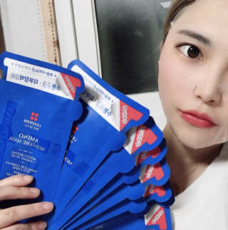 리더스코스메틱 리더스 메디유 아미노 모이스처 마스크 — 5점을 준 리뷰어가 2020년 5월 올린 사용 사진