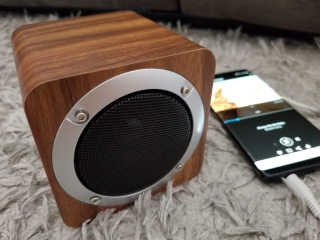 SEVIZ MINI10W 레트로 블루투스 스피커 — 5점을 준 리뷰어가 2020년 9월 올린 사용 사진