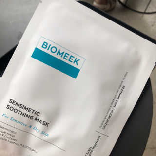 바이오믹 BIOMEEK SENSIMETIC SOOTHING MASK.S — 5점을 준 리뷰어가 2020년 7월 올린 사용 사진