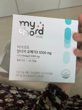 JW중외제약 마이코드 알티지 오메가3 1000 mg — 5점을 준 리뷰어가 2020년 8월 올린 사용 사진