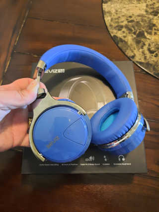 SEVIZ Bluetooth Headphones 10 3color — 5점을 준 리뷰어가 2020년 7월 올린 사용 사진
