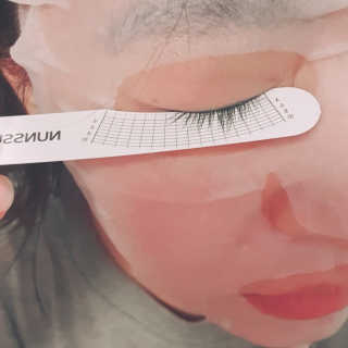 닥터존스킨 눈썹자라 — 4점을 준 리뷰어가 2020년 8월 올린 사용 사진