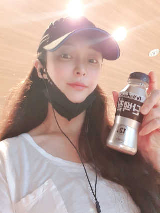 닥터유드링크 단백질 초코맛 and 바나나맛 — 5점을 준 리뷰어가 2020년 8월 올린 사용 사진