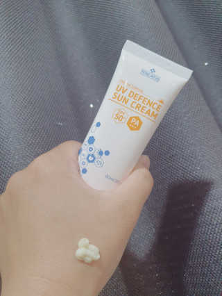 [트리티스] UV 디펜스 선크림 PA+++ / SPF50+  60ml — 4점을 준 리뷰어가 2020년 10월 올린 사용 사진