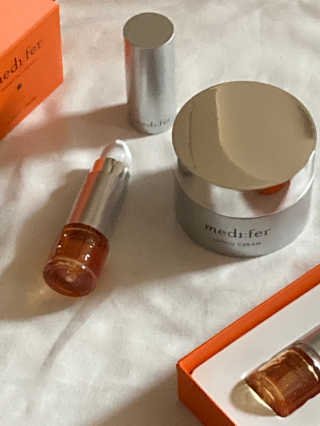 메디페르 [ 1+1 ] 루테인앰플세트 1개 + 루테인크림 50ml 1개 — 5점을 준 리뷰어가 2020년 9월 올린 사용 사진