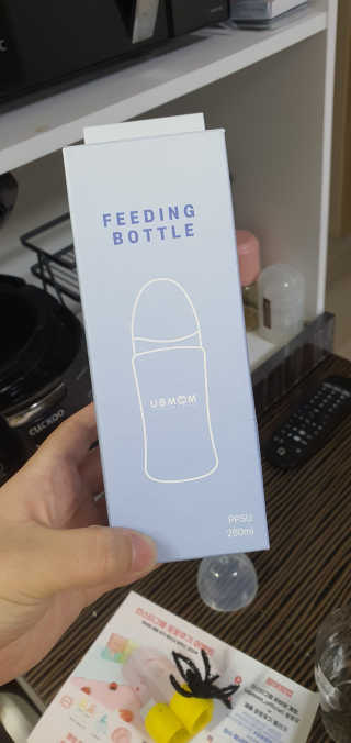 유비맘 PPSU 젖병 노꼭지_260ml_컬러 랜덤 발송 — 5점을 준 리뷰어가 2020년 10월 올린 사용 사진
