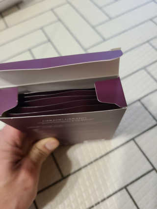 GARANG GARANG 피오니 룻 모이스처라이징 앤 수딩 마스크팩 — 5점을 준 리뷰어가 2020년 4월 올린 사용 사진